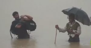 فقدان عشرات الأشخاص في نيبال جراء فيضانات خلفت أكثر من 100 قتيل