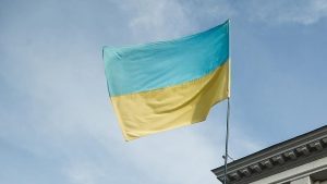 أوكرانيا تقرر فرض عقوبات على 28 شخصية بينهم روس  